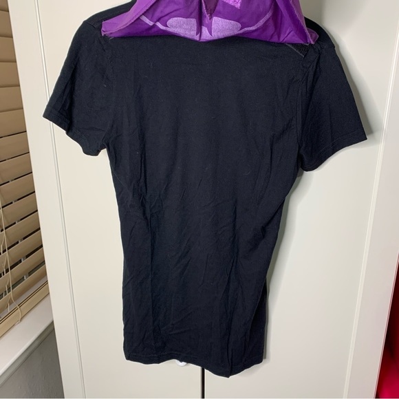 Batman Graphic T-Shirt with Removable Cape - Picture 7 of 10